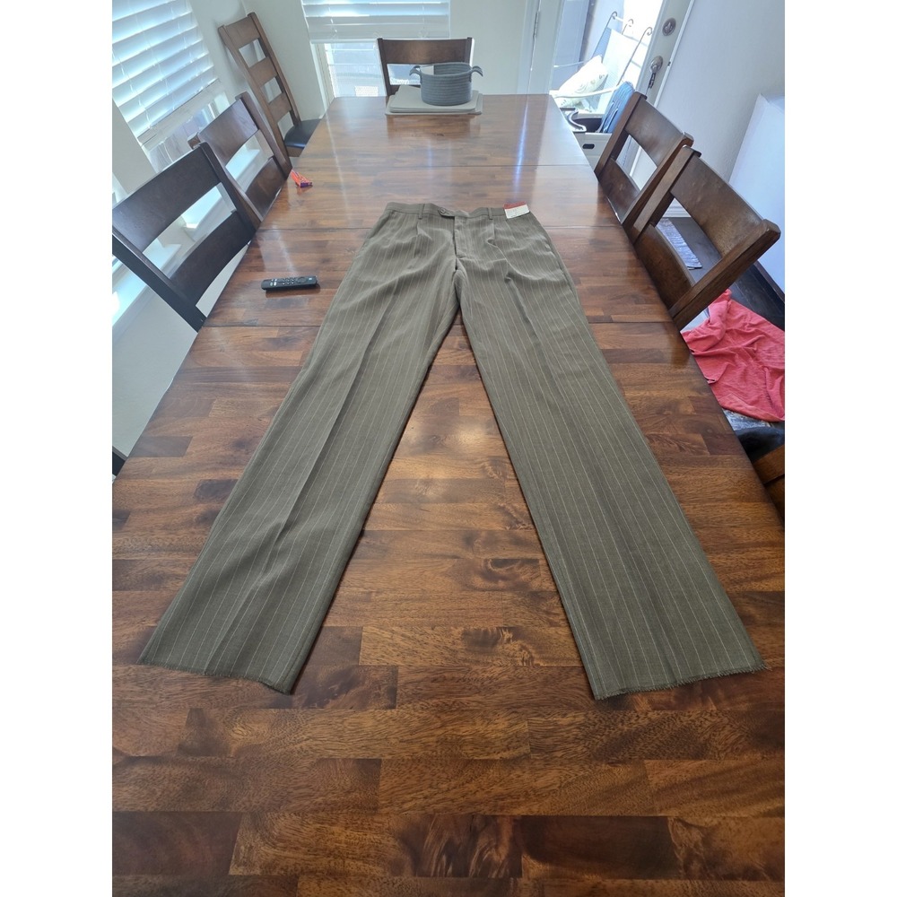 JEAN / PAUL DESIGNED IN ITALY MEN's  Pants Size 42 36. New W Tag.      Bin 1